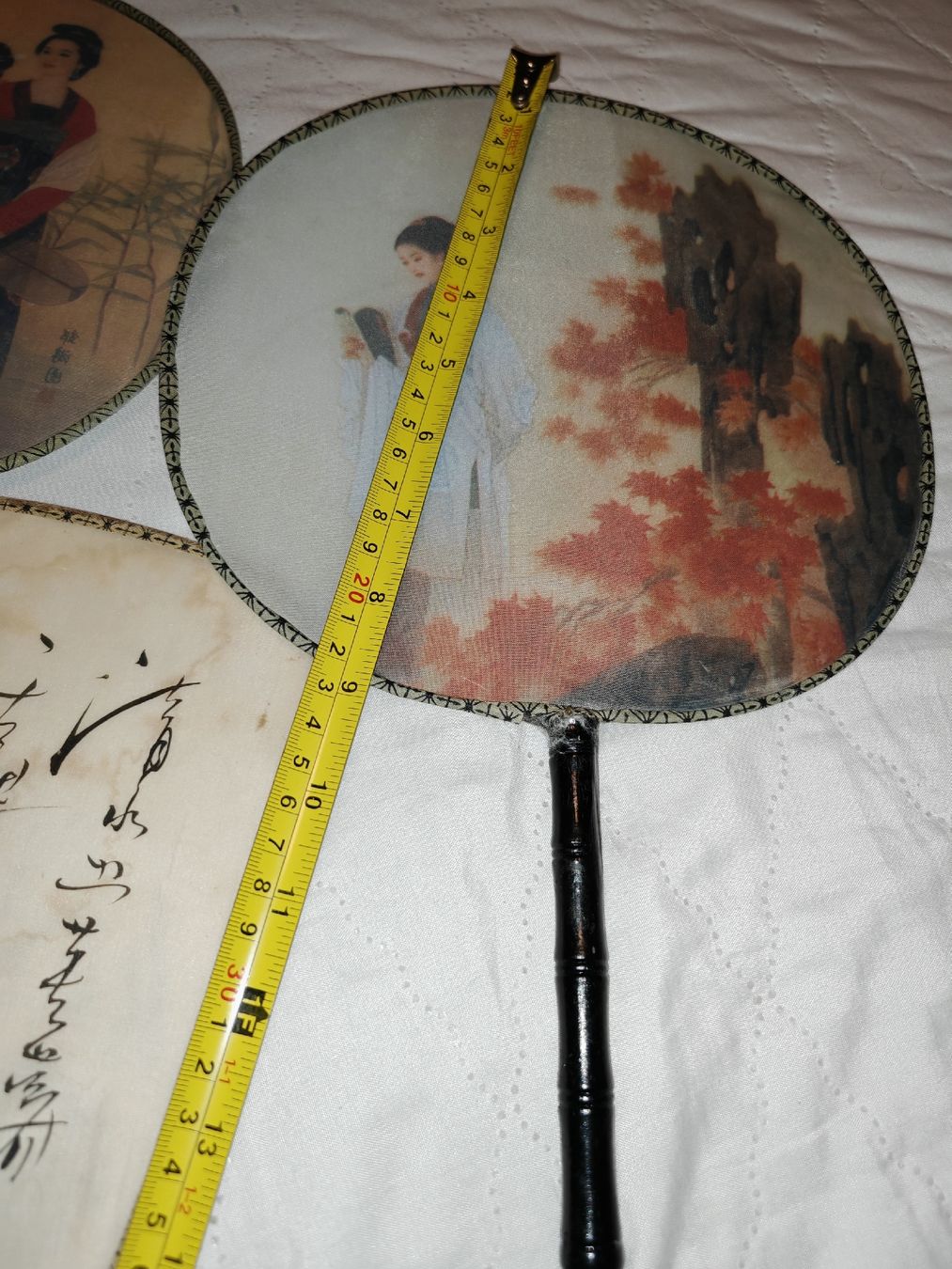 Tutte le decorazioni: Lot de 3 éventails asiatiques vintage  – Usato da Orbe venduto da Grainderiz982 2