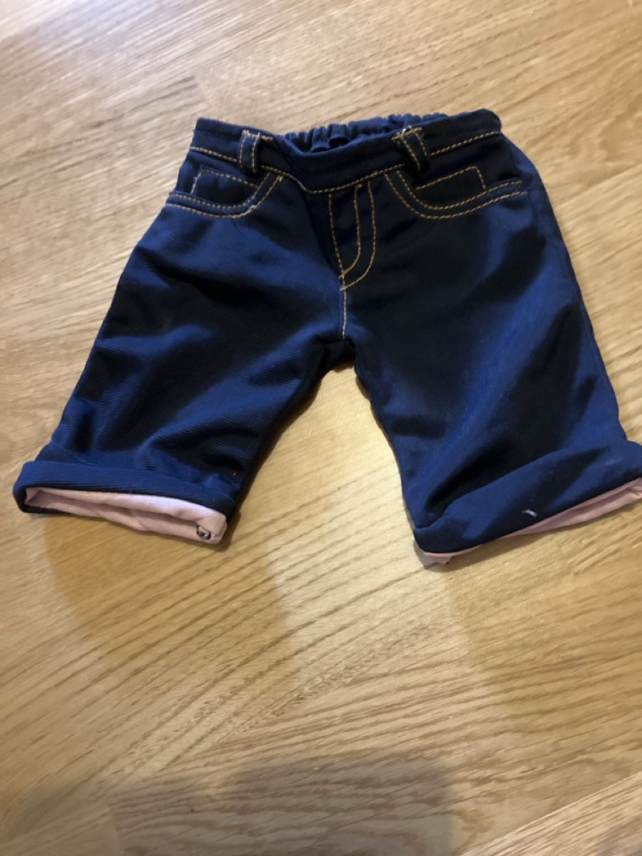 Bambole: Soft doll jeans in dark blue, pink inside – Usato da Zürich venduto da papperlapapp1