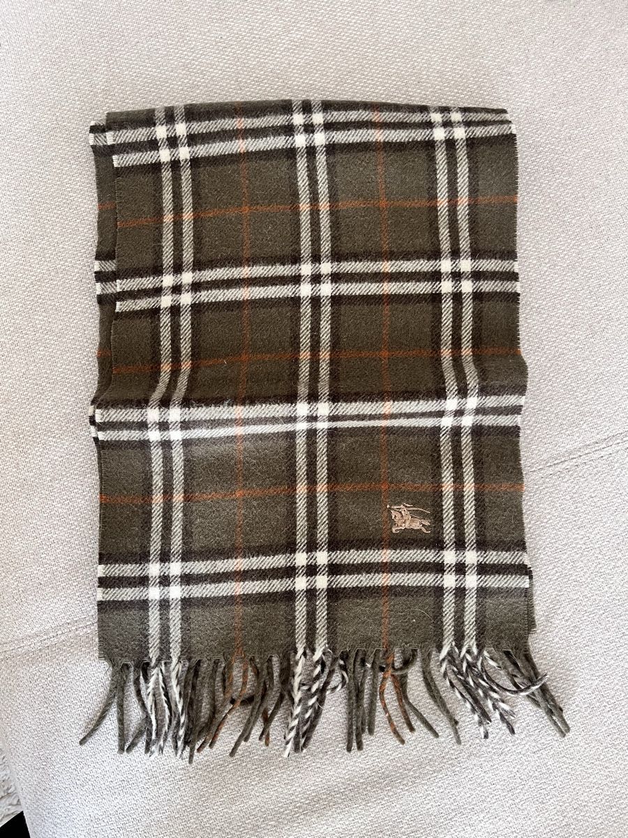 Burberry Foulard & Sciarpe: Burberry scarf wool check pattern olive green color – Usato da Lausanne venduto da Danash