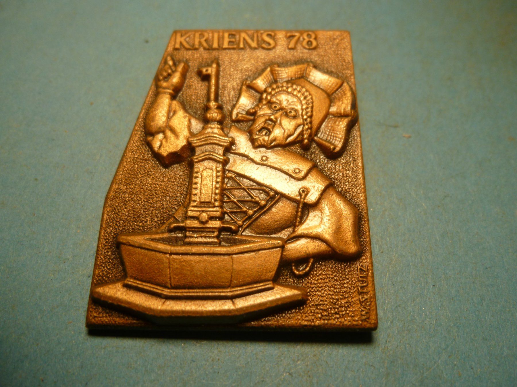 Plaquettes & Badges: KRIENS 1978 BRONZE – D'occasion à Ried (Muotathal) par Mandarin02