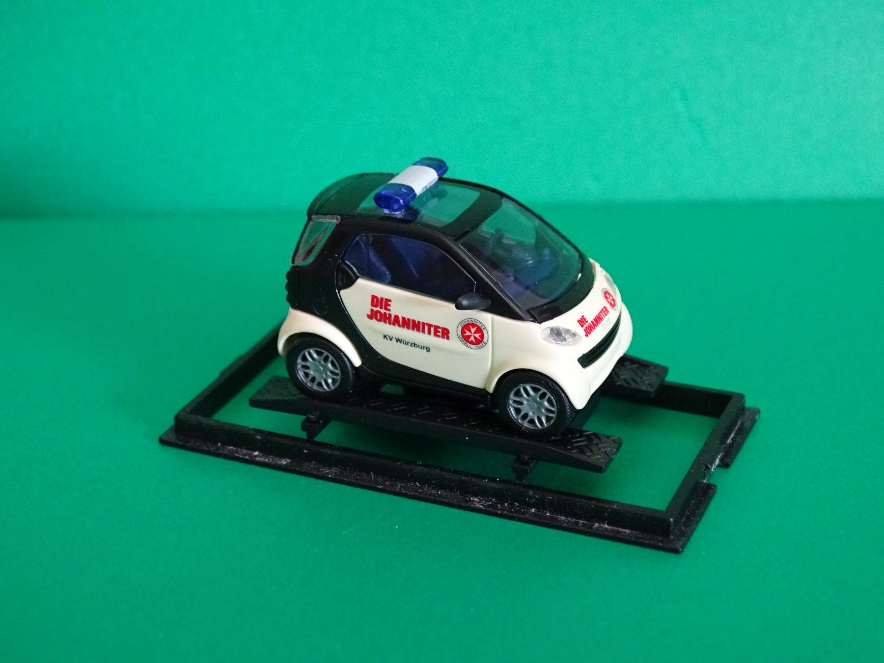 Busch Voitures modèles: Smart fortwo von Busch 1/87 – Neuf (Voir description) à Bretzwil par Meex 1