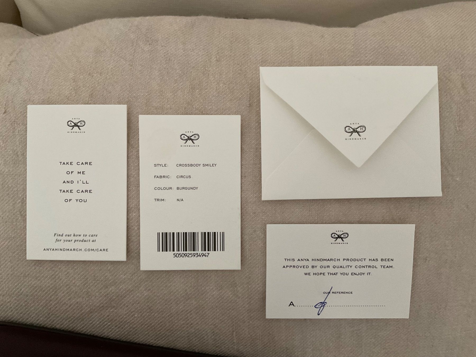 Anya Hindmarch Borse da donna: Anya Hindmarch Umhängetasche Top! – Nuovo (secondo la descrizione) da Zürich venduto da ves_w6wl 4
