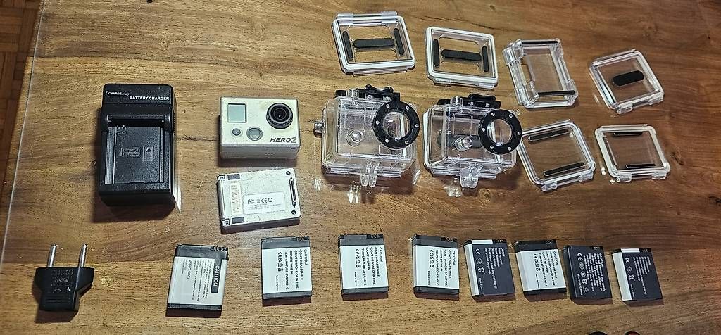 Action Cam: GOPRO HERO 2 mit Zubehör  – Usato da Utzenstorf venduto da Dac_mk