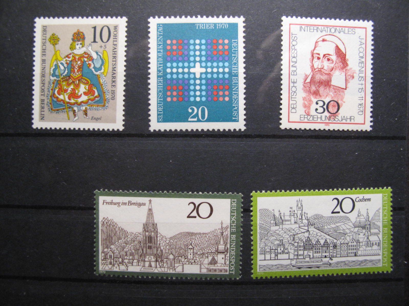Tutti i francobolli: BRD 1970 Katholikentag / A.Comenicus ** – Usato da Wil SG venduto da fva01