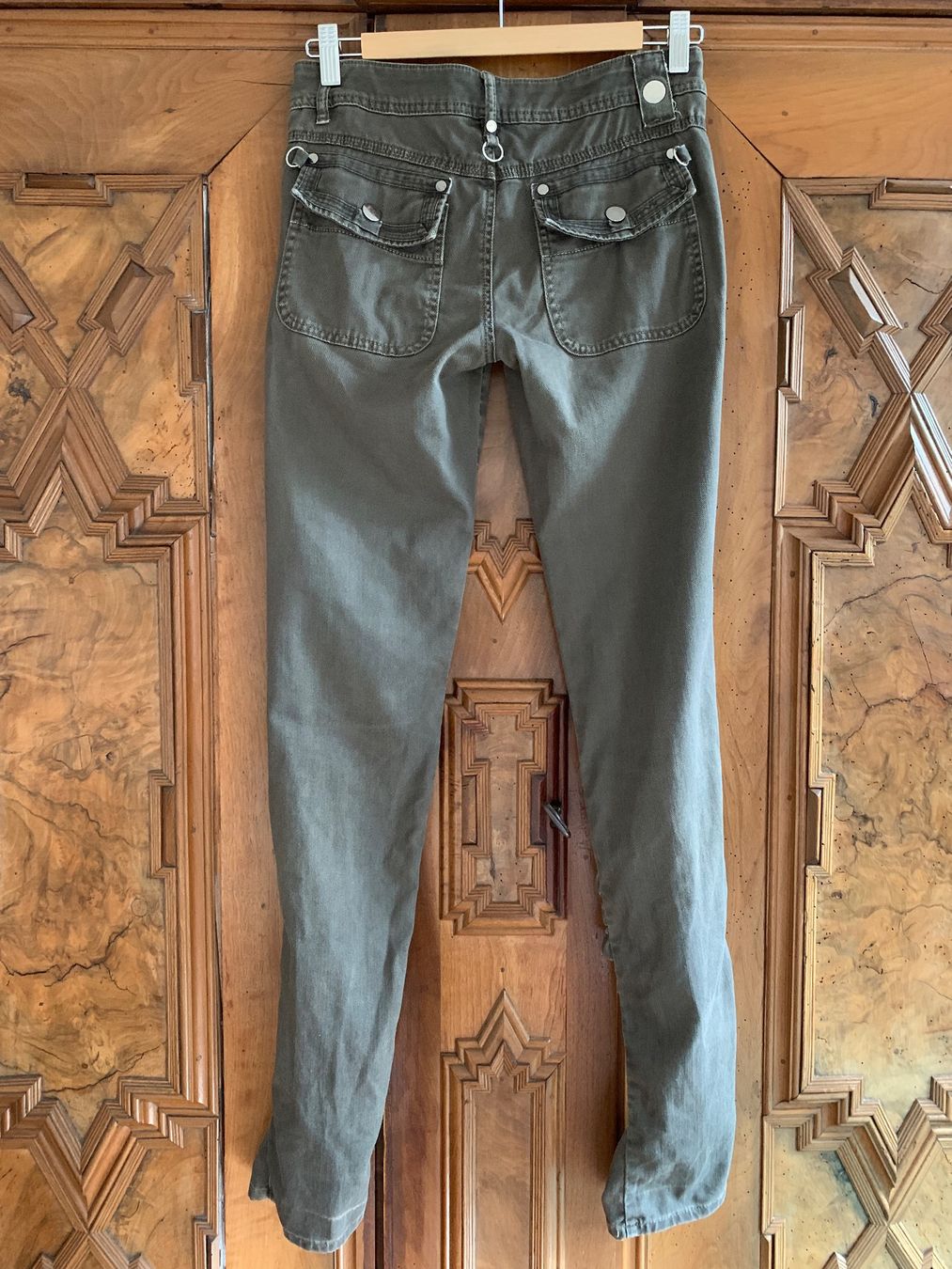 Pantaloni: "HIGH"  Hose  Farbe: Khaki Gr 34DE – Usato da Interlaken venduto da Bona55 1