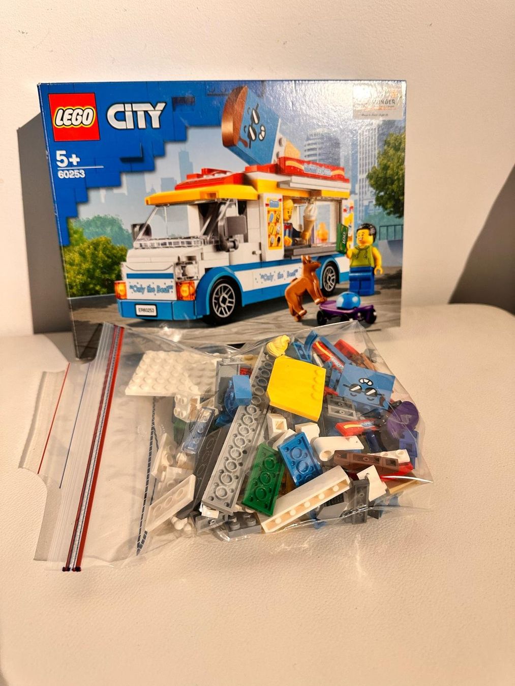 Lego Kit di costruzioni: LEGO 60253 City Great Vehicles Eiswagen – Usato da Schleitheim venduto da eug_1701 2