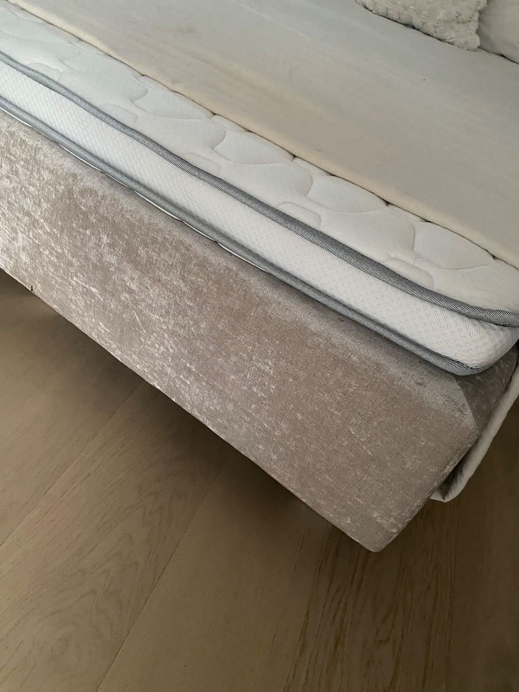 Letti: Boxspringbett (5j. Alt) – Nuovo (secondo la descrizione) da Obermumpf venduto da saramya 5