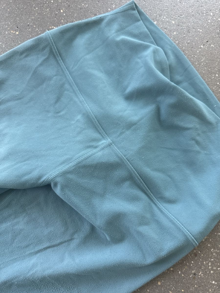 Lululemon Leggings: Lululemon align size M - to rework – D'occasion à Zürich par ivn_pr75 2