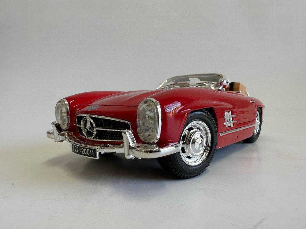 Bburago Mercedes-Benz 300SL (Gebraucht) in Wetzikon ZH für CHF 11 - mit