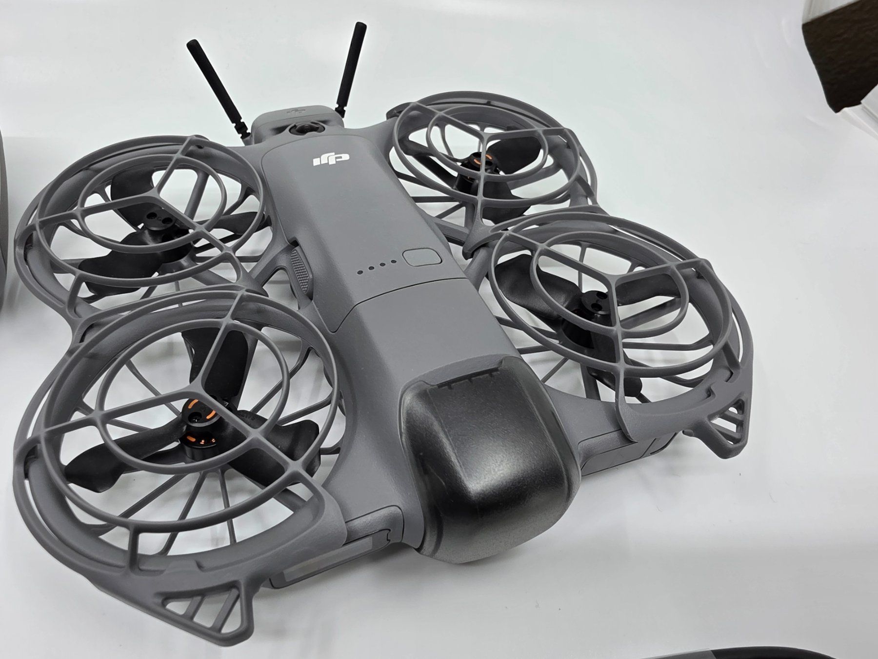 DJI Modellismo RC: DJI Neo 2 Fly More Combo – Nuovo (secondo la descrizione) da Ostermundigen venduto da filewv 1