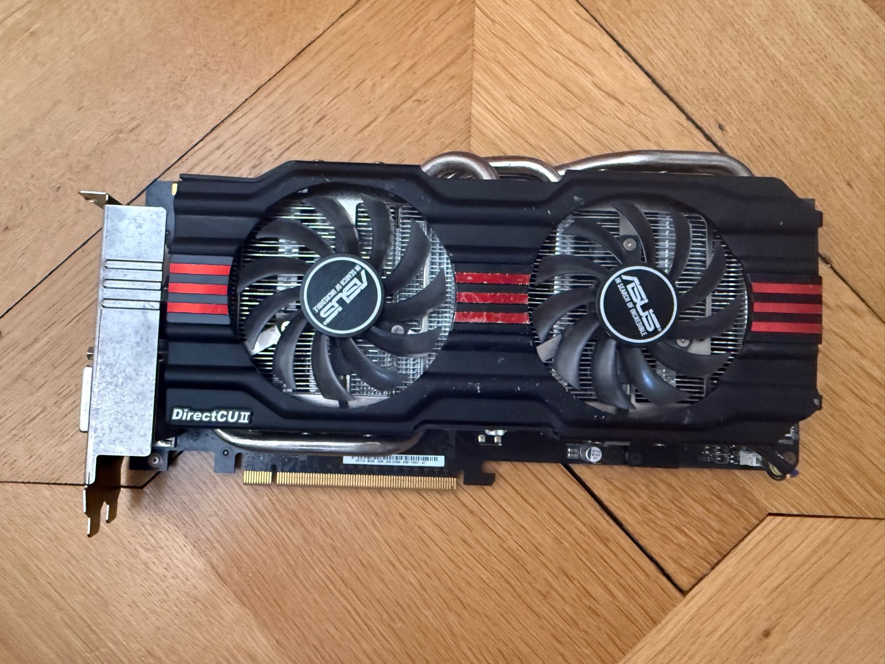 Asus Cartes graphiques: ASUS GTX 770 – D'occasion à Winterthur par mj1_kcd8 3