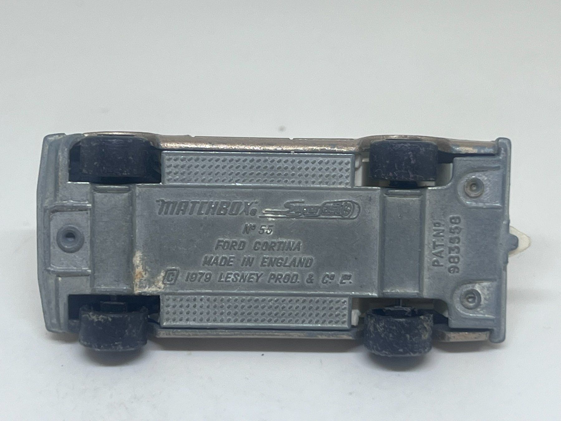 Matchbox Modellini d'auto: Matchbox Ford Cortina #741 – Usato da Wildegg venduto da LaaBoutique 3