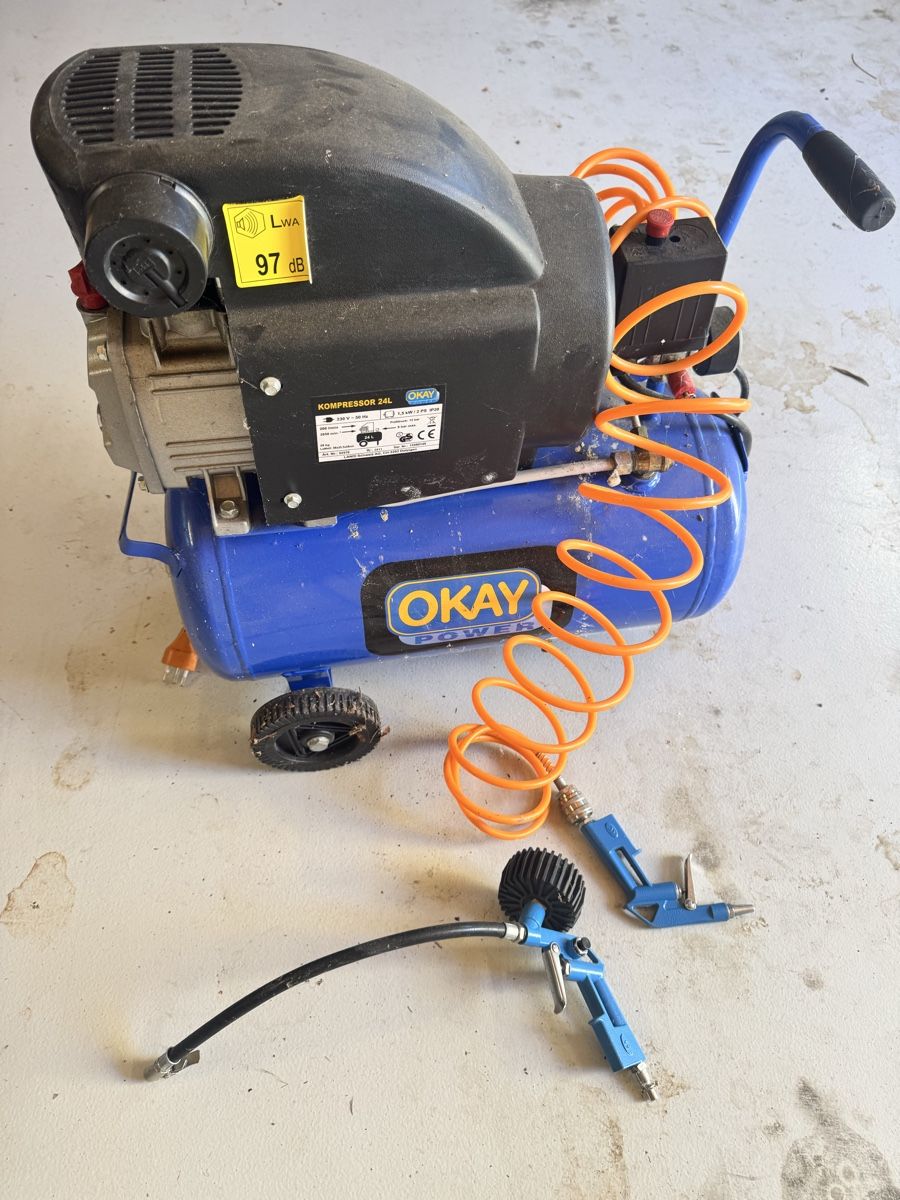 Compressori: Luftkompressor 24 Liter – Usato da Uesslingen venduto da Flurint