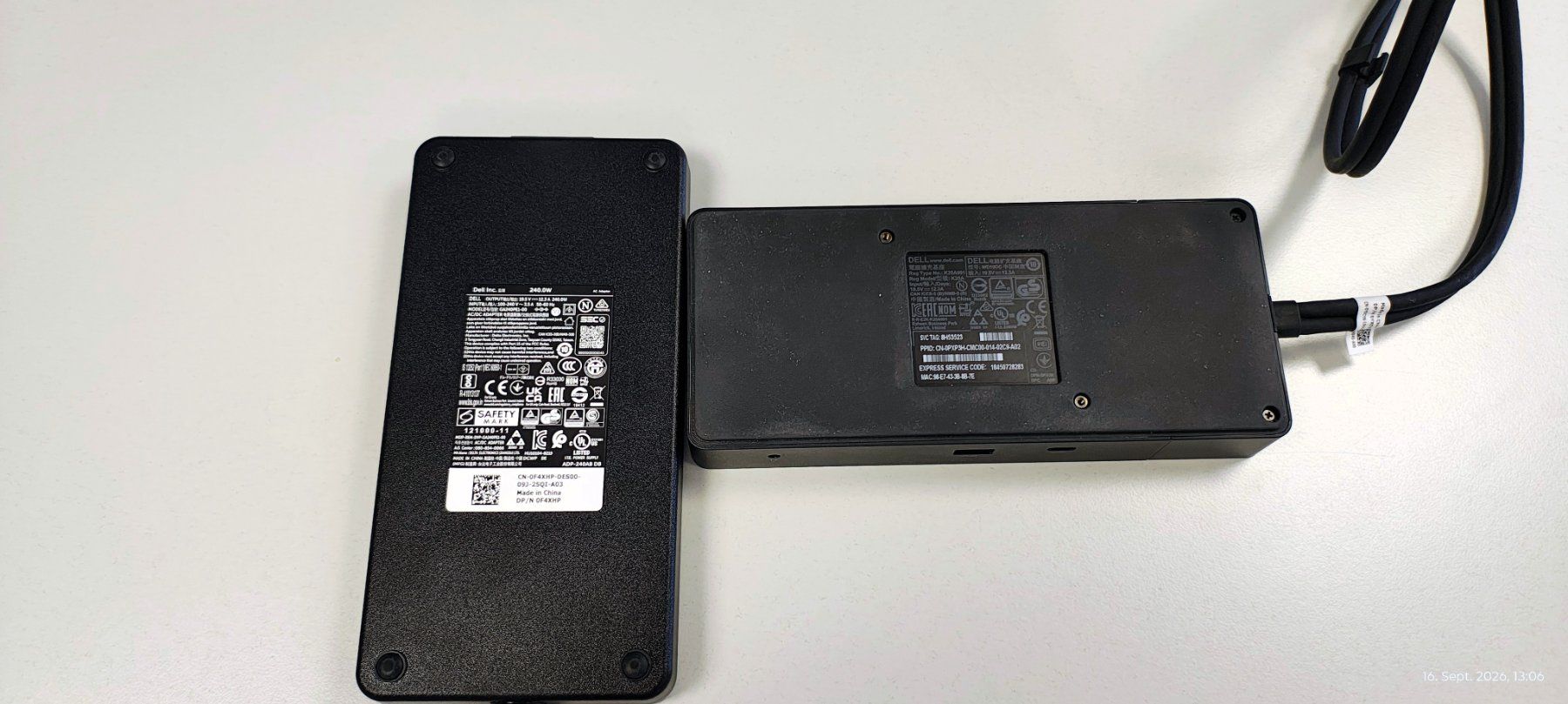 Dell Ladegerät: Dell AC Adapter, 240W, 19.5V, 3 – Gebraucht aus Bülach von Surbetone 1
