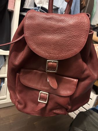 Lederaumbeutel-Rucksack von ESPRIT, Weinrot, Gut erhalten!