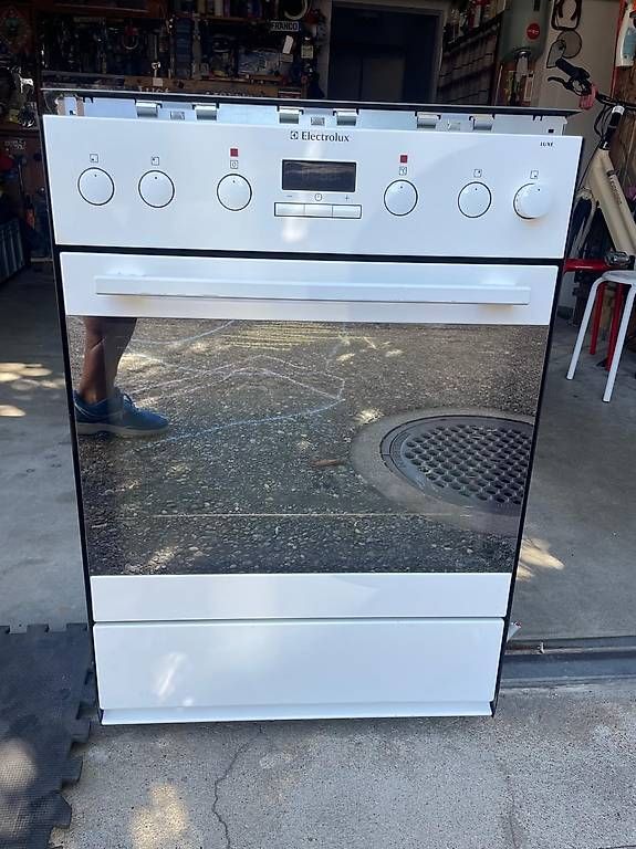 Cucine: Backofen mit Glaskeramik Electrolux – Usato da Sulgen venduto da tom6951