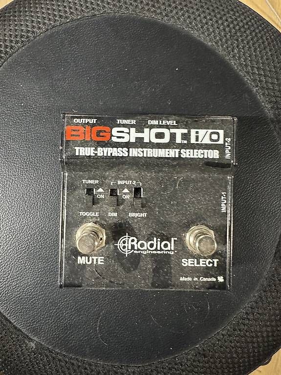 Strumenti musicali: Radial BigShot io Instrument Selector True Bypass Switch – Usato da Zürich venduto da tuffcookie