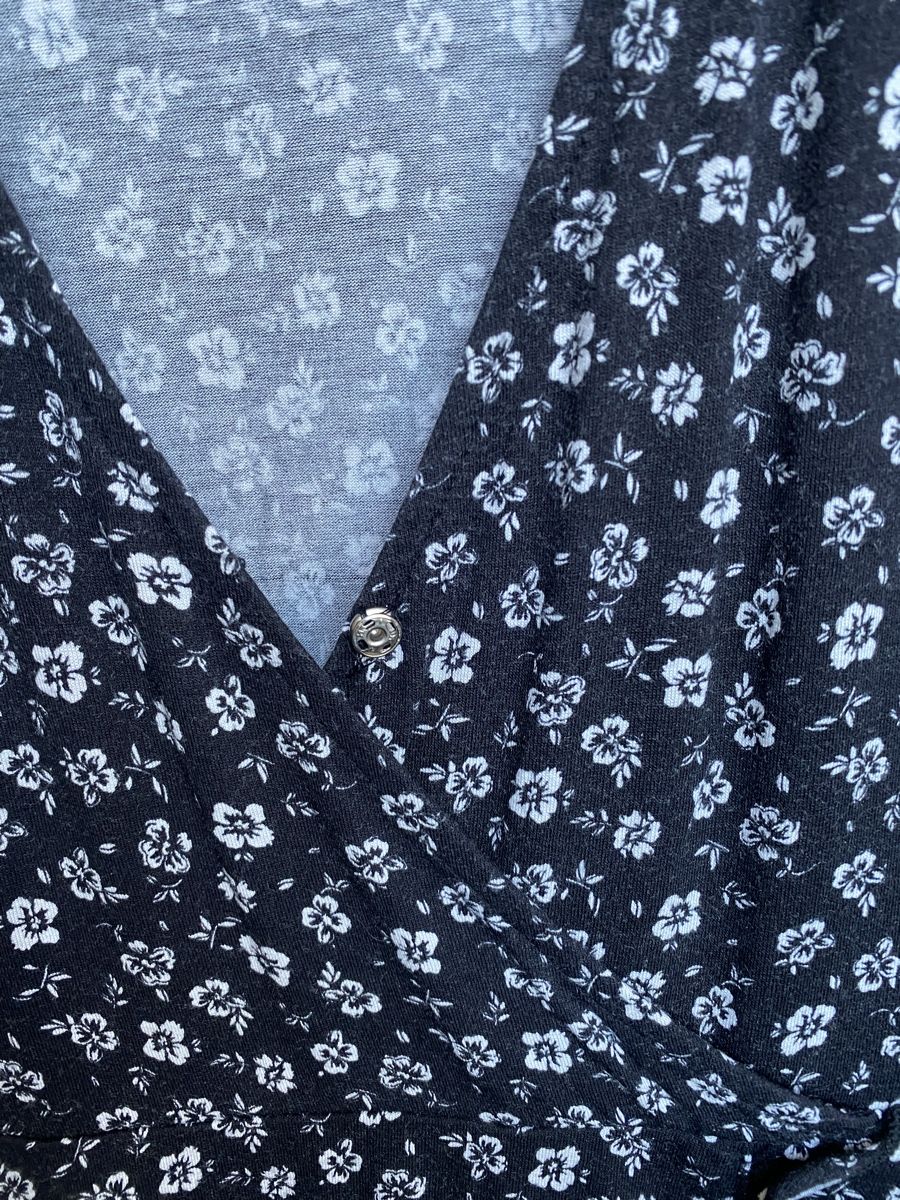 Pull&Bear Vestiti: Robe à fleurs noir et blanc Pull&Bear – Usato da Essertines-Yverdon venduto da Alice977 2
