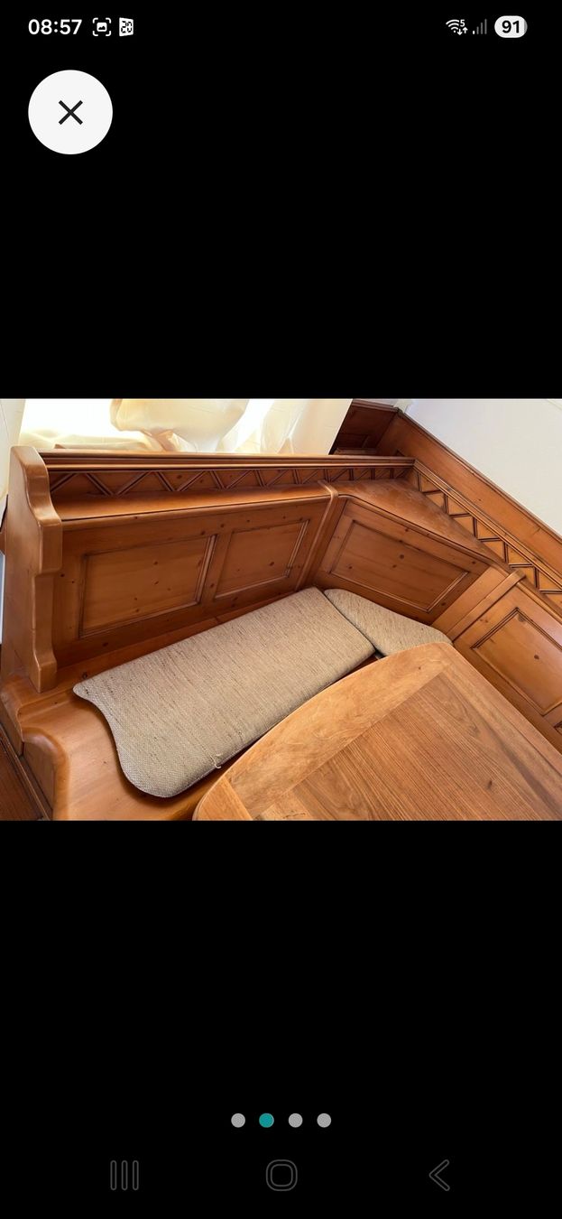 Panchine: Massiver Holzeckbank mit Tisch – Usato da Gelterkinden venduto da Muepfer 2
