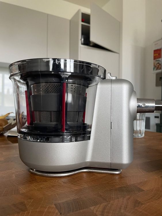 Kitchen Aid Entsafter (5KSM1JA) 1 Mal benutzt Kaufen auf Ricardo