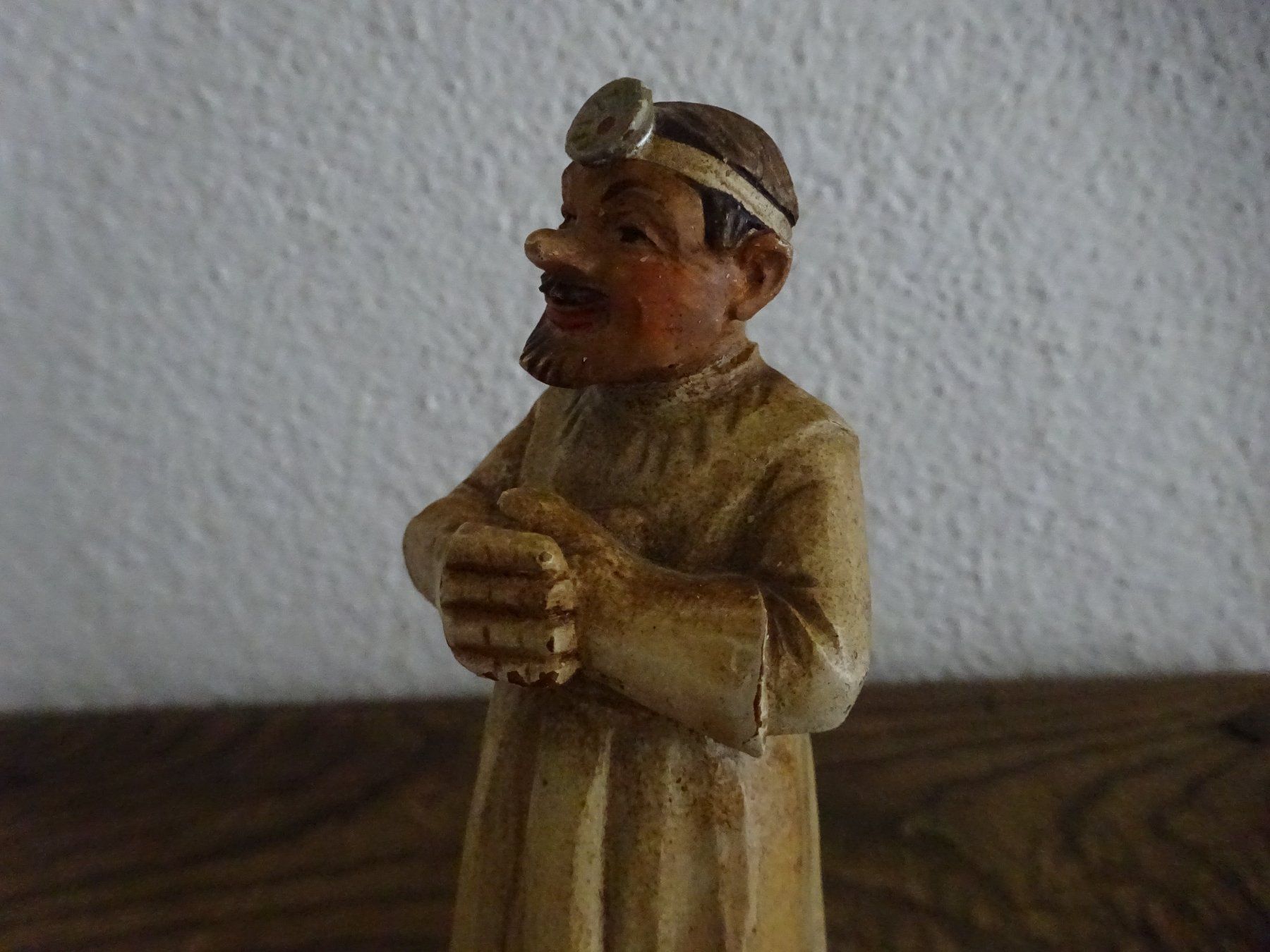 Skulpturen & Statuen: Lustiger Frauenarzt – Gebraucht aus Esslingen von eintagammeer 7