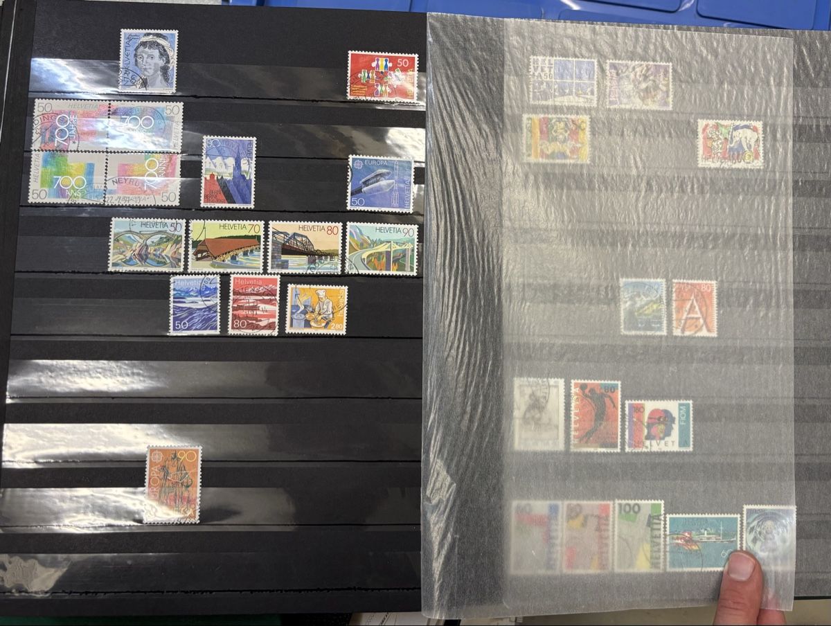 Lot de timbre Suisse 1930-2000 et étrangers (D'occasion) à Cottens FR ...
