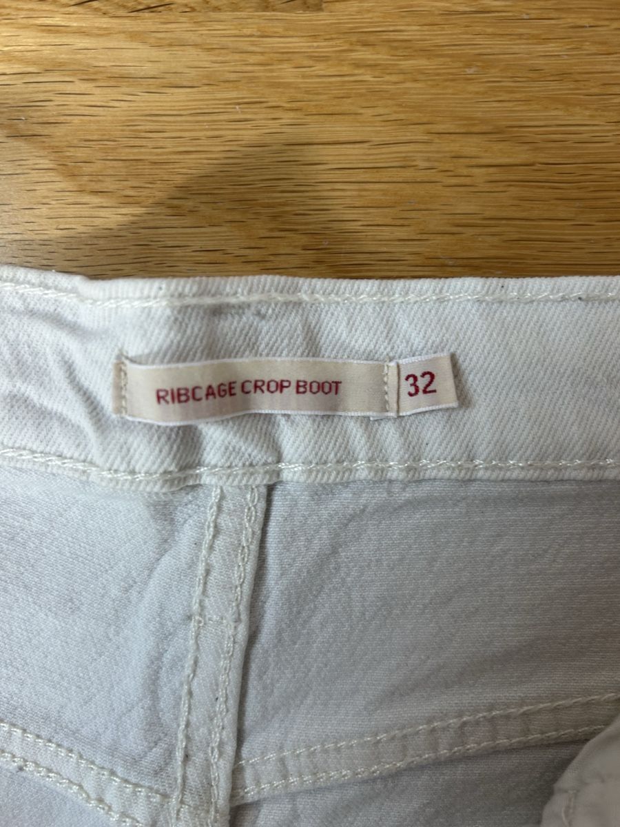 Levi's Jeans: Jeans blanc crème, Levi’s – Usato da Daillens venduto da guisepa 1