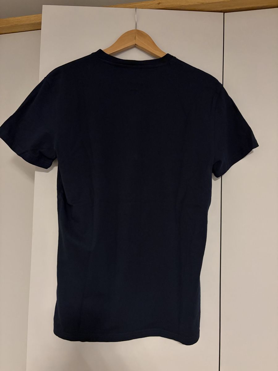 Tommy Hilfiger T-shirt: Tommy Hilfiger Shirt – Usato da Henau venduto da martina_1998 2