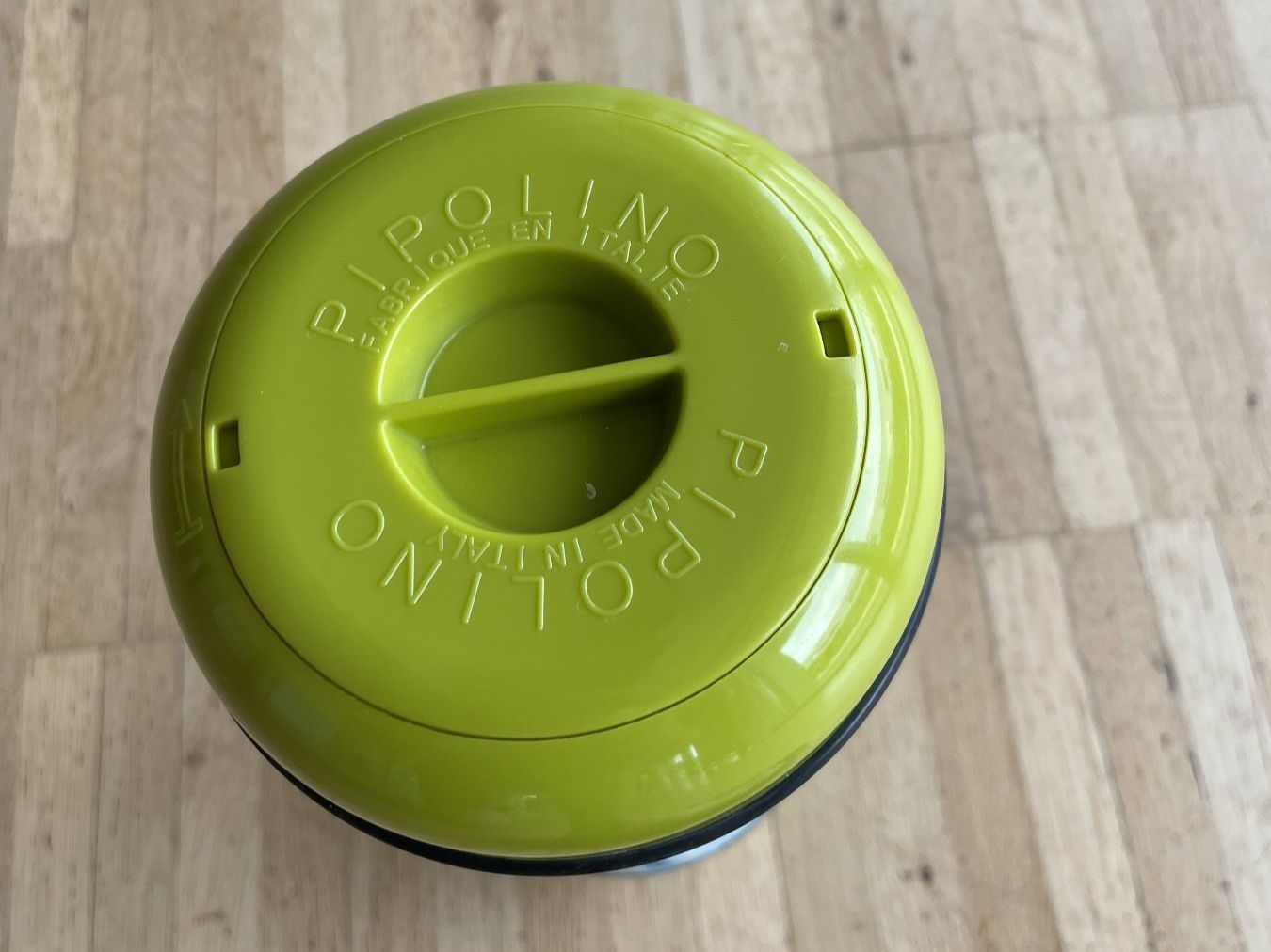 Spielzeuge: Pipolino Rolle Futter-Spender für Katze oder Hund – Gebraucht aus Köniz von Heinztop 2