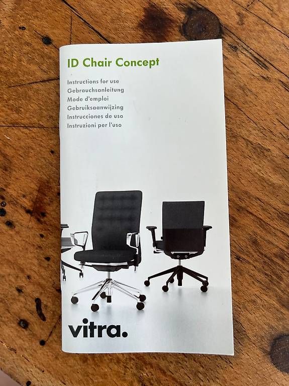 Vitra Sedie: Vitra ID Mesh Chair Conference – Usato da Grandvaux venduto da sbi_b2q6 4
