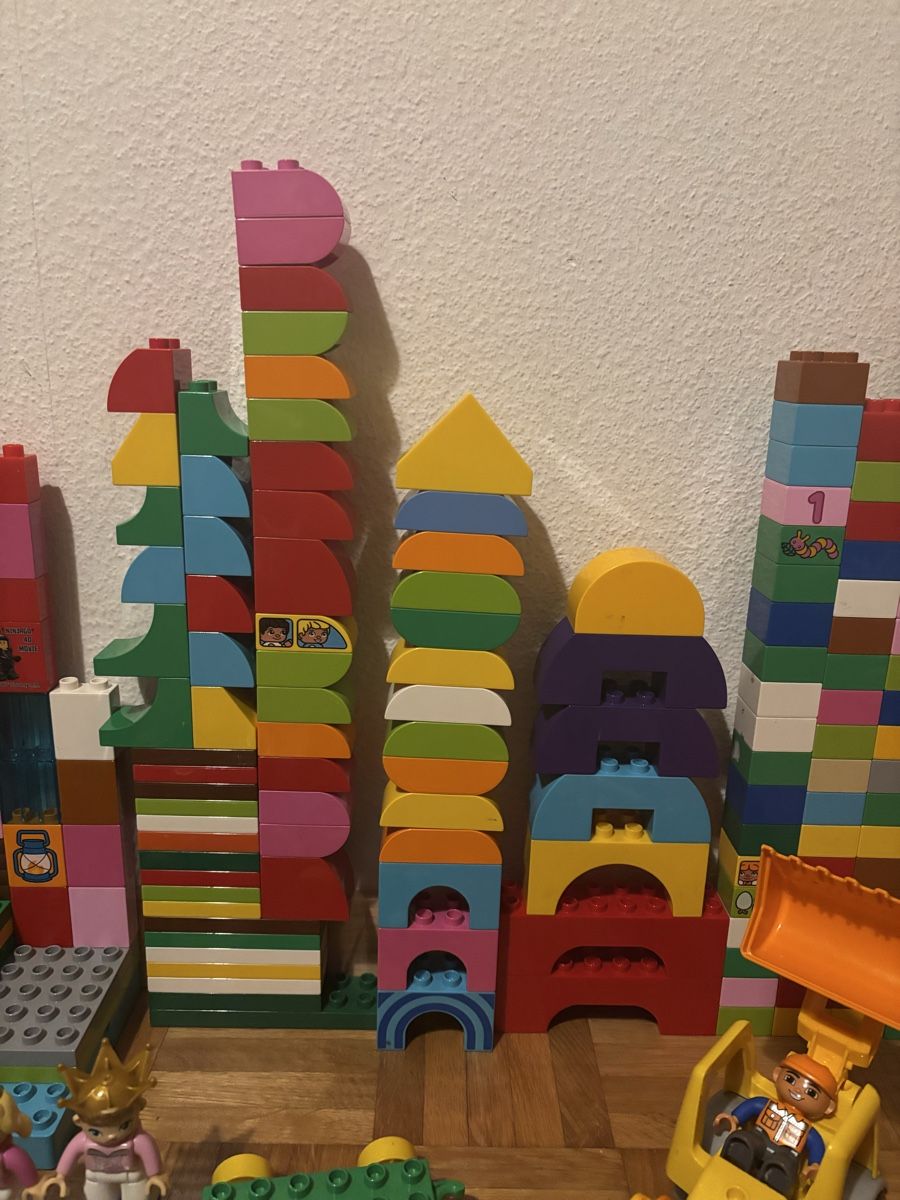 Lego Duplo Building Blocks Set with Figures and Vehicles (Gebraucht) in ...