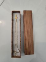 Collier Croix Or 750,- Élégance Discrète et Rare!