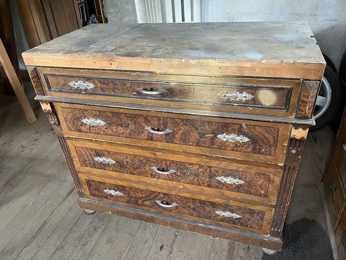 Kommoden: Antike Kommode – Gebraucht aus Escholzmatt von Stern777