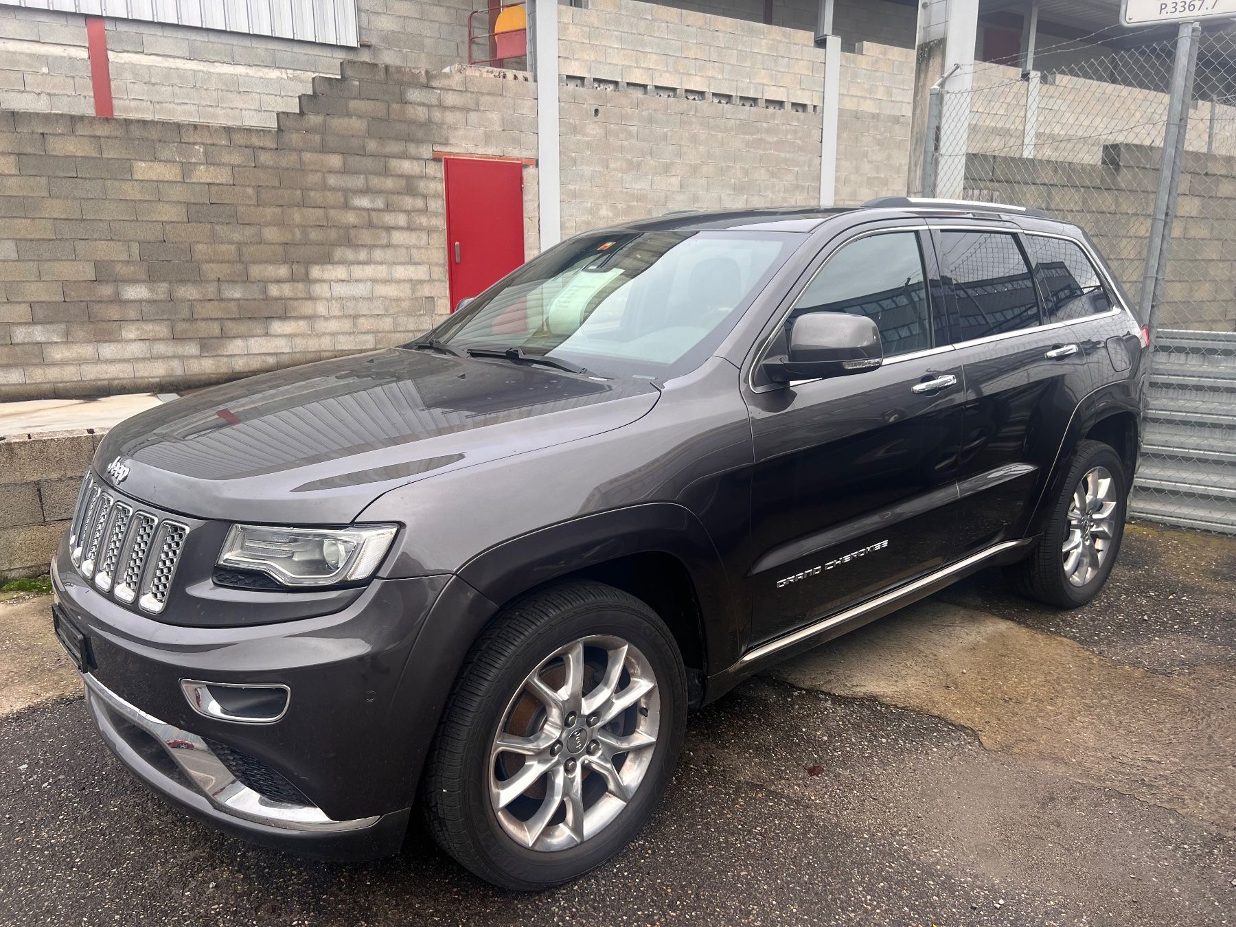 Jeep Automobili: Jeep GrandCherokee CRD – Usato da Genève venduto da chr_5lkr 6