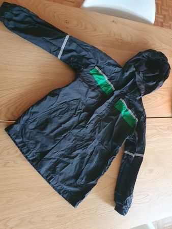 Gut erhaltene Regenjacke, Outdoor, Gr. 134/140, Top!