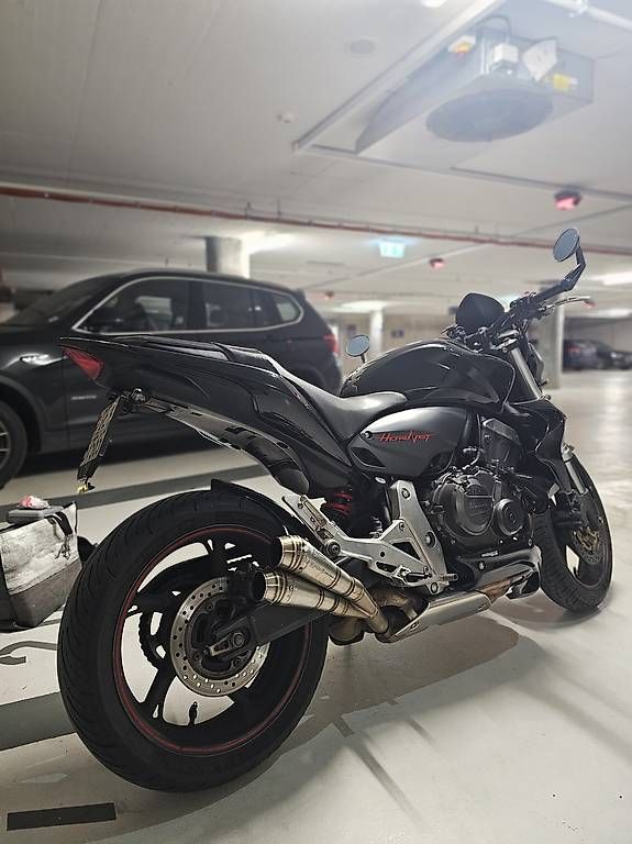 Strada: HONDA HORNET 600 – Usato da Genève venduto da Trunigram 3