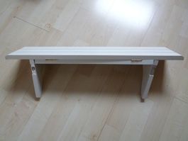 herziges schönes Wandregal weiss