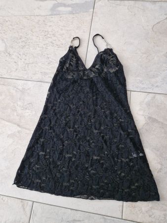 Schwarzes Spitzen-Top mit Strass-Träger / Grösse S one size