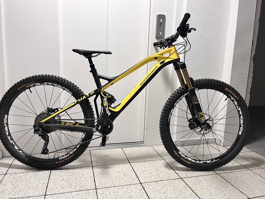 Mondraker Biciclette: Mondraker Foxy RR Full Carbon – Usato da Hombrechtikon venduto da Sziliair 1