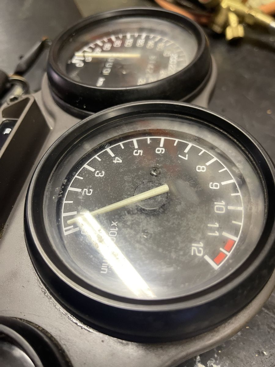 Yamaha Alle Motorradersatzteile: FZR 1000 Tacho 87/88 – Gebraucht aus Steffisburg von stockhorn06 2
