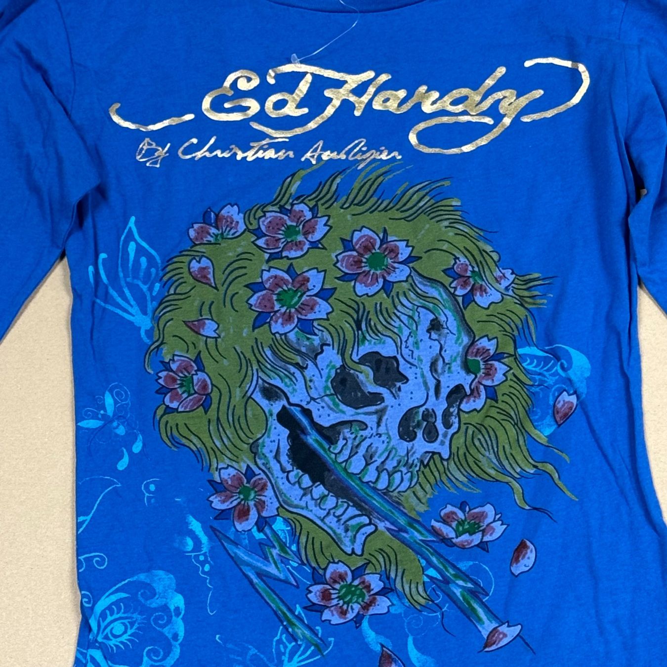T-shirt: Ed Hardy printed graphic long-sleeve y2k retro – Usato da St. Gallen venduto da sourced_limited 2
