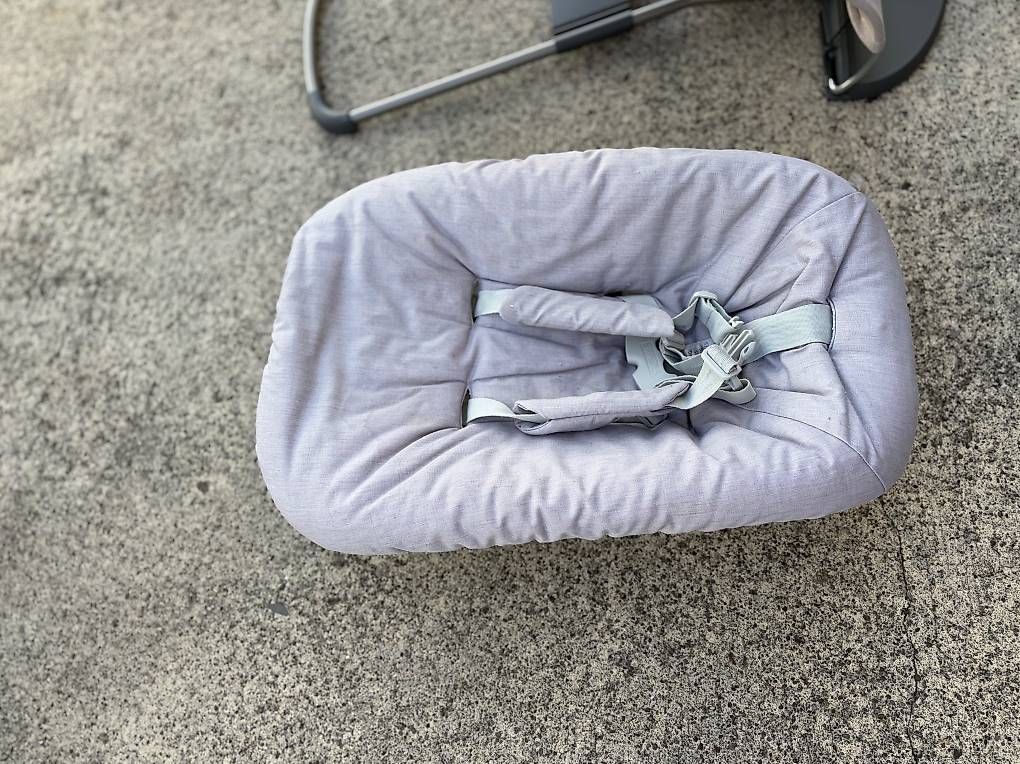 Stokke Hochstühle: Stokke Tripp Trapp Newborn set – Gebraucht aus Buchs AG von acrobatse