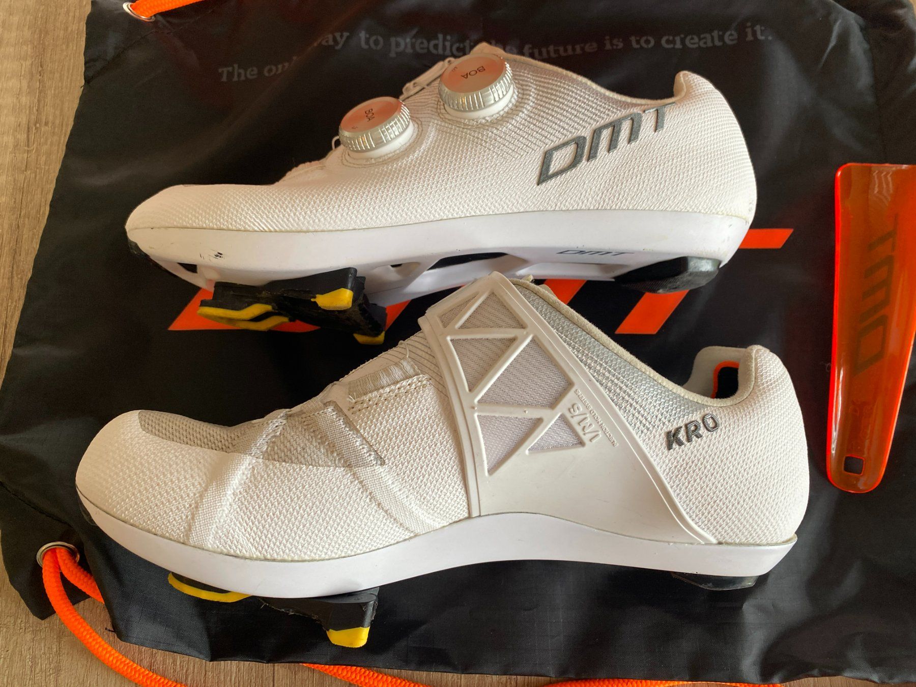 Chaussures hommes: Chaussures cyclisme DMT KRO EVO – D'occasion à Oulens-sous-Echallens par Alex320 2