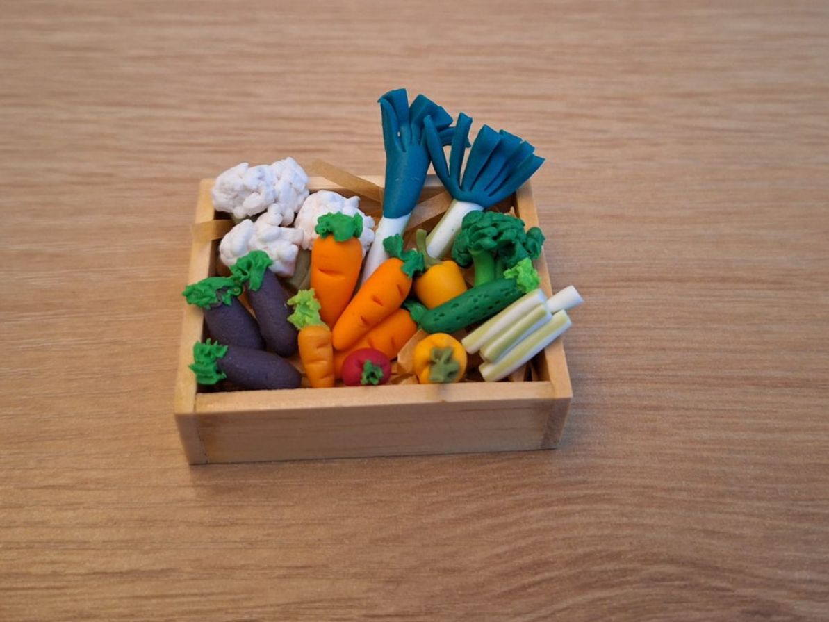 Case e mobili per bambole: Handmade Gemüsekiste – Nuovo (secondo la descrizione) da Zürich venduto da HandmadeTinyFood 4