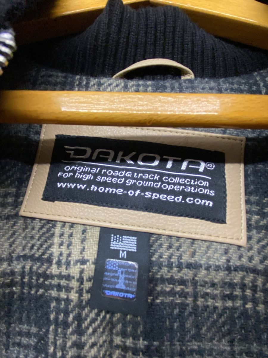 Giacche: Dakota Vintage Jacke – Nuovo (secondo la descrizione) da Wil SG venduto da Wizard5 5