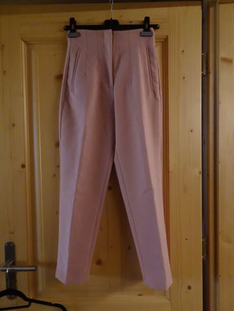 Hübsche rosa Zara Bundfaltenhose Gr. XXS - 241217