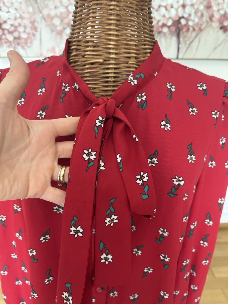 Only Camicette: Bluse von Only, Blumenmuster und Schleife – Usato da Solothurn venduto da Bobesch08 2