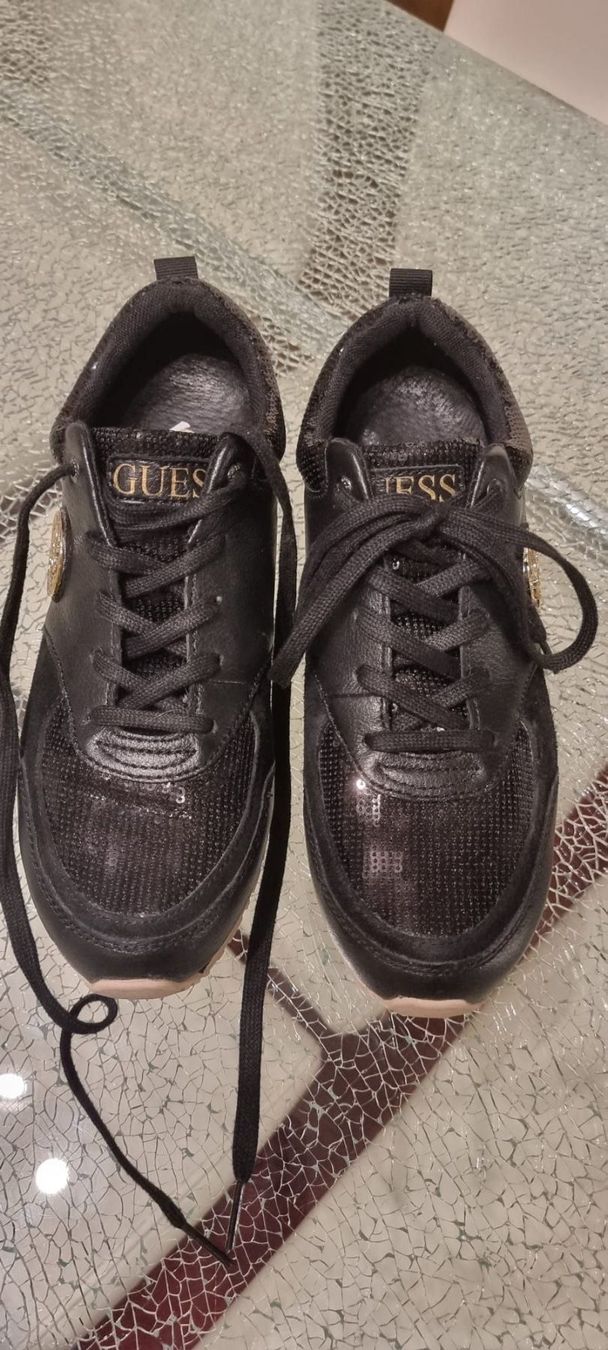 Guess Chaussures femmes: Guess Gr. 39 – D'occasion à Luzern par Edii025 7