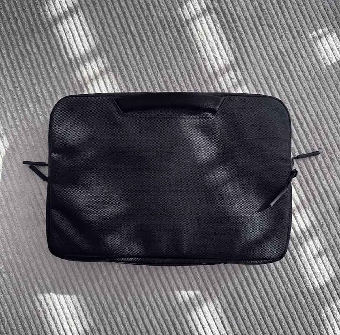 Valigie & Borse: Aer Tech Folio 14 Zoll – Nuovo (secondo la descrizione) da Hinwil venduto da norisenya 1