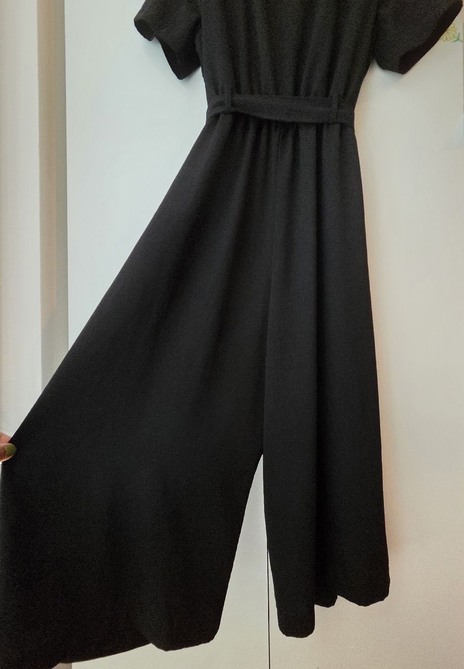 Jumpsuits: Black Jumpsuit Size 12 – D'occasion à Dübendorf par and_8cxr 1